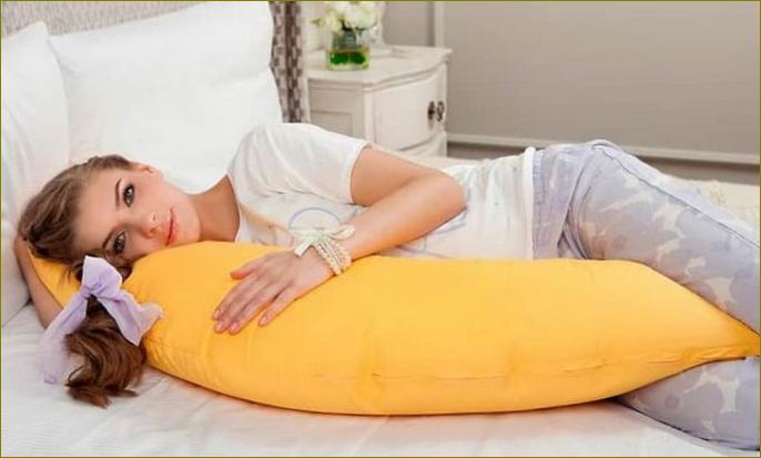 kako spavati na jastuku za trudnice