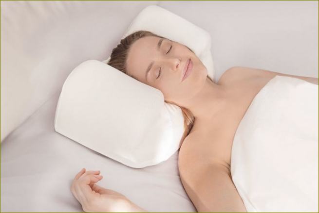 jastuk protiv bora za spavanje na leđima