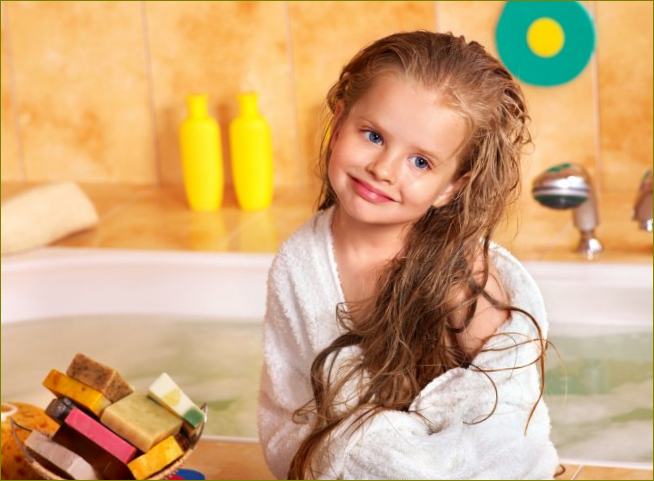Zašto dječja kozmetika za čišćenje ne bi trebala imati štetne aditive