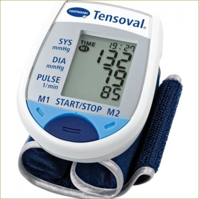 Na fotografiji je prikazan automatski mjerač krvnog tlaka