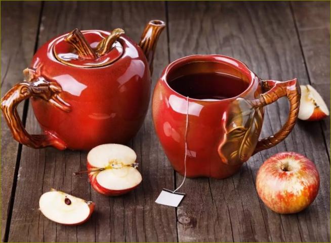 Čaj od jabuke uklanja otpad iz tijela