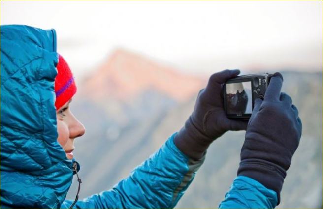 Kompaktna kamera za snimanje u planinama